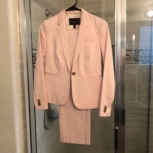 Light pink Banana Republic pant suit. Pants are size 0P and jacket is 00P.